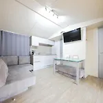 Estrada Mobile 4*
