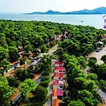 Estrada Mobile Kamp alanı
