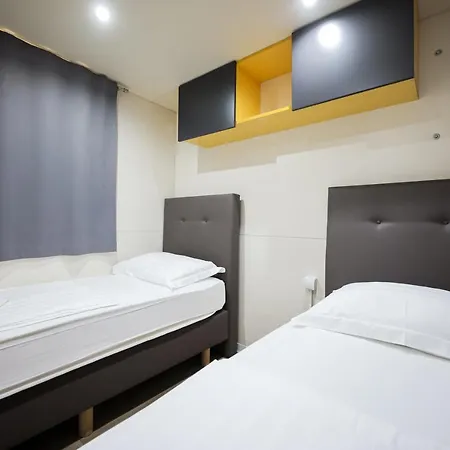 Estrada Mobile Biograd Na Moru