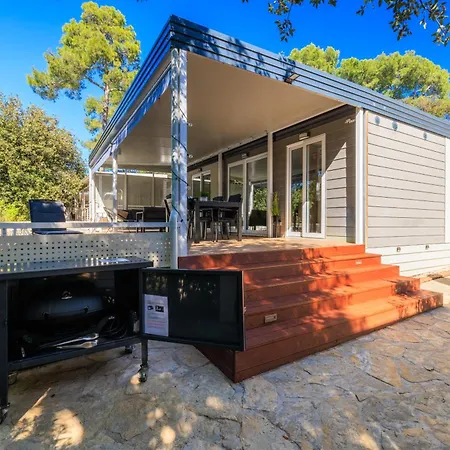 Estrada Mobile Campsite Biograd Na Moru