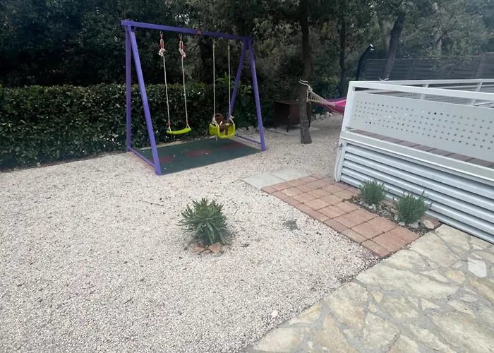 Kamp Estrada Mobile 4*